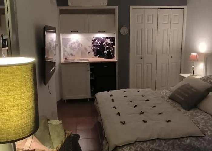 Δωμάτια σε οικογενειακή κατοικία Feeric