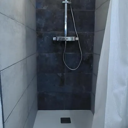 Feeric ホームステイ *